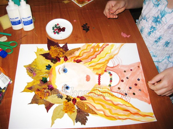 Майстер-клас: «Королева Осінь», папір, акварель, сухе листя, декорування