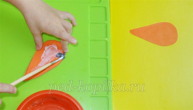 Аплікація для дітей раннього дошкільного віку