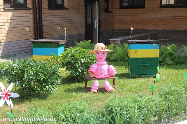Пасічниця