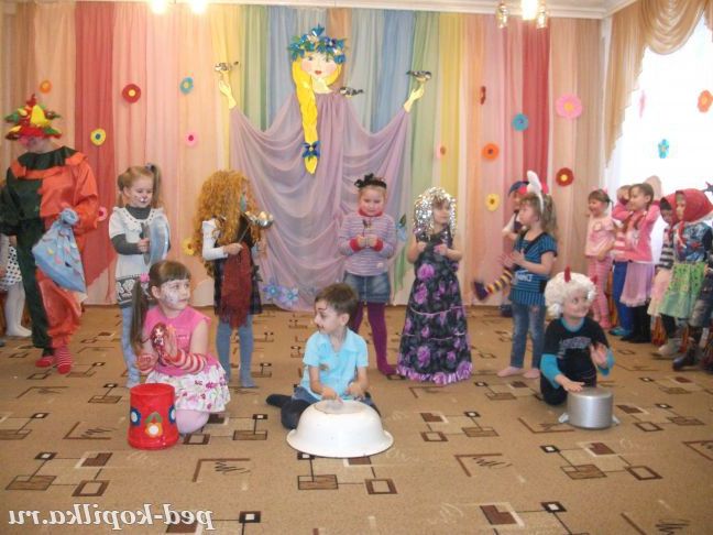 День сміху. Жартівливий оркестр.