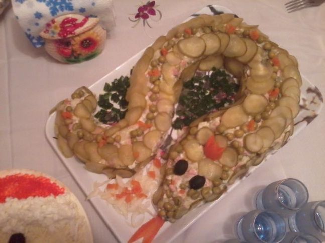 Домашня кулінарія. Салат Змійка