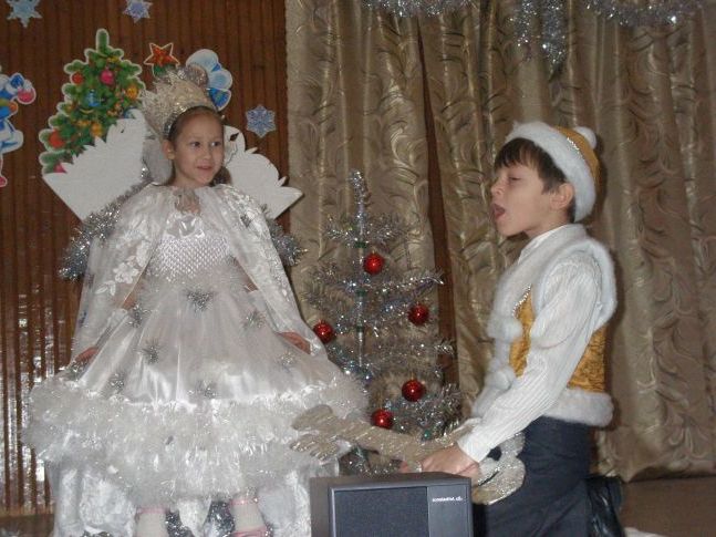 Новорічний карнавал